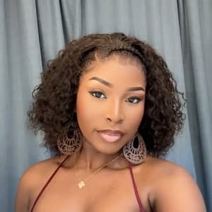 _adenikke profile picture