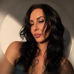 amanda_roussin profile picture