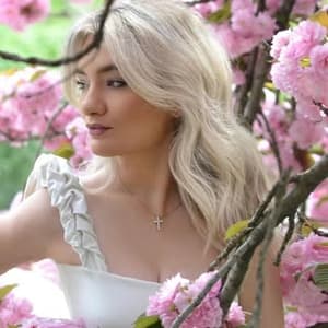 carolinebetadam profile picture