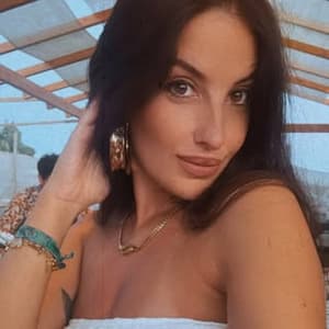 cristyna4 profile picture