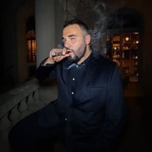 emrekara_e profile picture