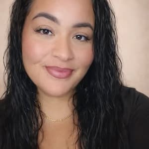 estefisaavy profile picture
