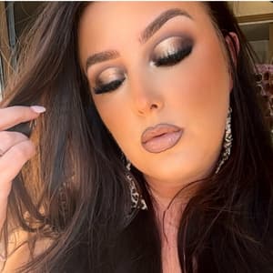 glam_with_am profile picture