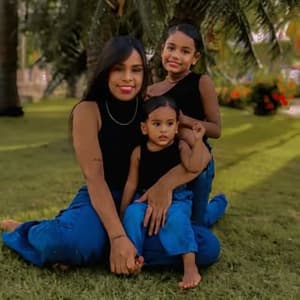 irmasmedradoo profile picture