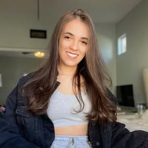 julianapayind profile picture