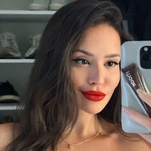 julianymottac profile picture
