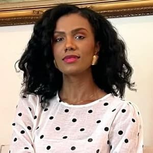 leise_alvarenga profile picture