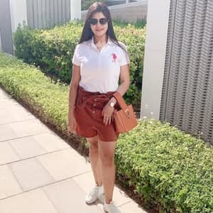 livewithshikha profile picture