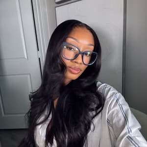 loveartesia profile picture
