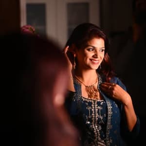 modern_naari4 profile picture