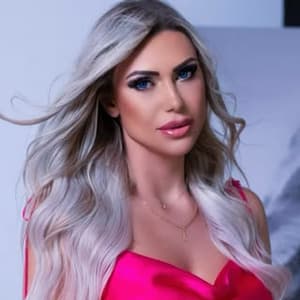 notbasicblonde_ profile picture