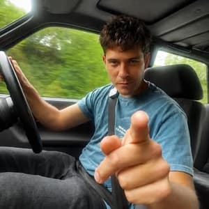 olliereads profile picture