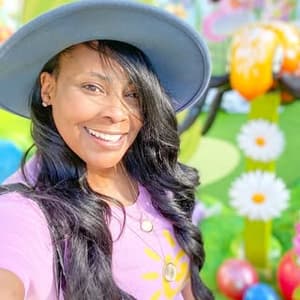 raisinggreatnessofficial profile picture