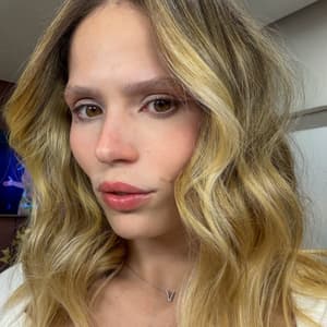 vitoriaaevelyn profile picture