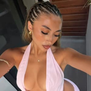 intergalacticluvr profile picture