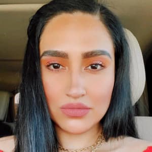 itskarlyfashionart profile picture