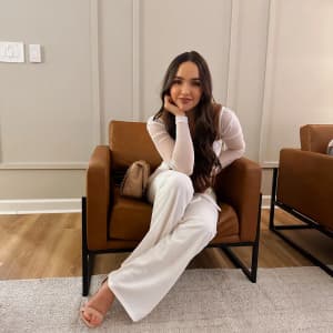 vikkyrosy profile picture