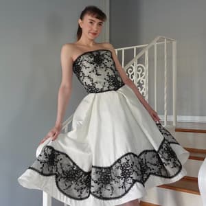 julia_bartels profile picture
