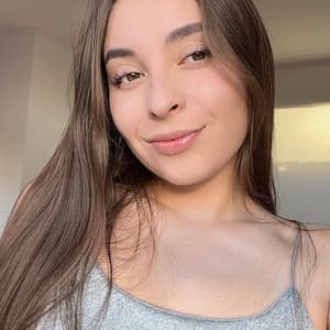 isabust profile picture