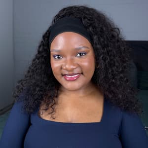 azanajezile profile picture